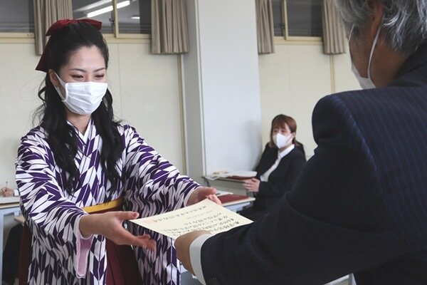 2020年度卒業証書・学位記授与及び学生表彰を行いました